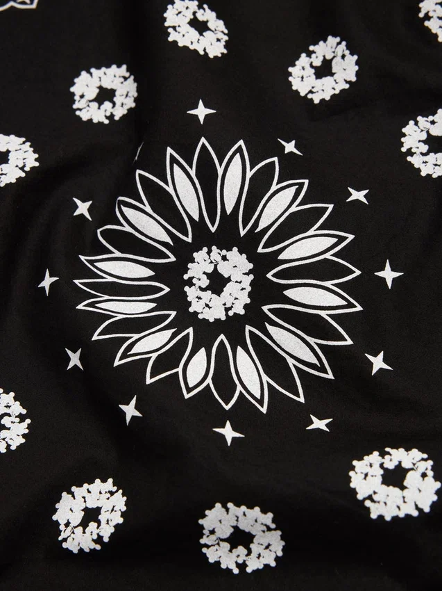 Cotton Wreath bandana w wzór paisley z motywem wieńca, czarna