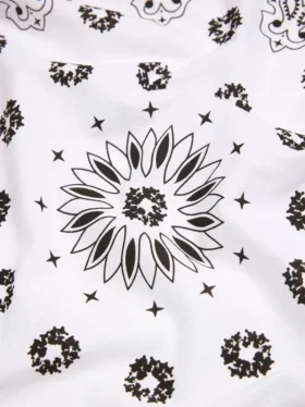 Cotton Wreath bandana with Paisley pattern and a wreath, white
