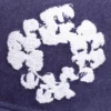 Cotton Wreath New Era 59FIFTY z płótna bawełnianego z motywem wianka, kolor indygo