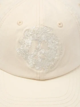 Czapka Denim U w kolorze kremowym