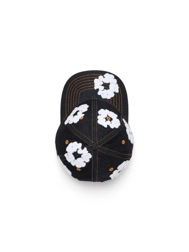 Czapka z surowego Denimu z motywem „Cotton Wreath” – wybarwiona na kolor indygo