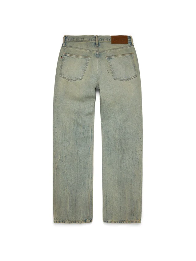 Luźne Denim w stylu „Dirty Wash”
