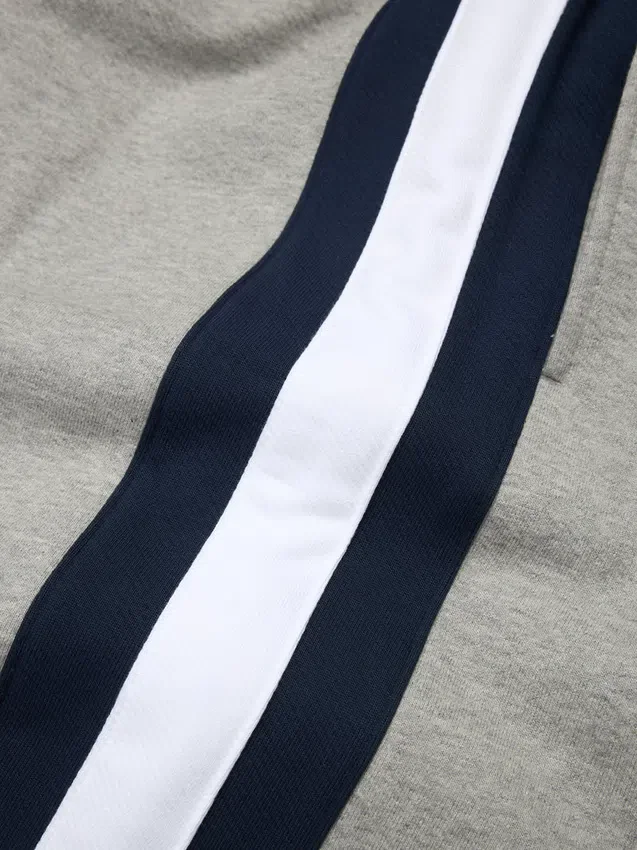 Spodnie dresowe DT Stripe z otwartym dołem, szare